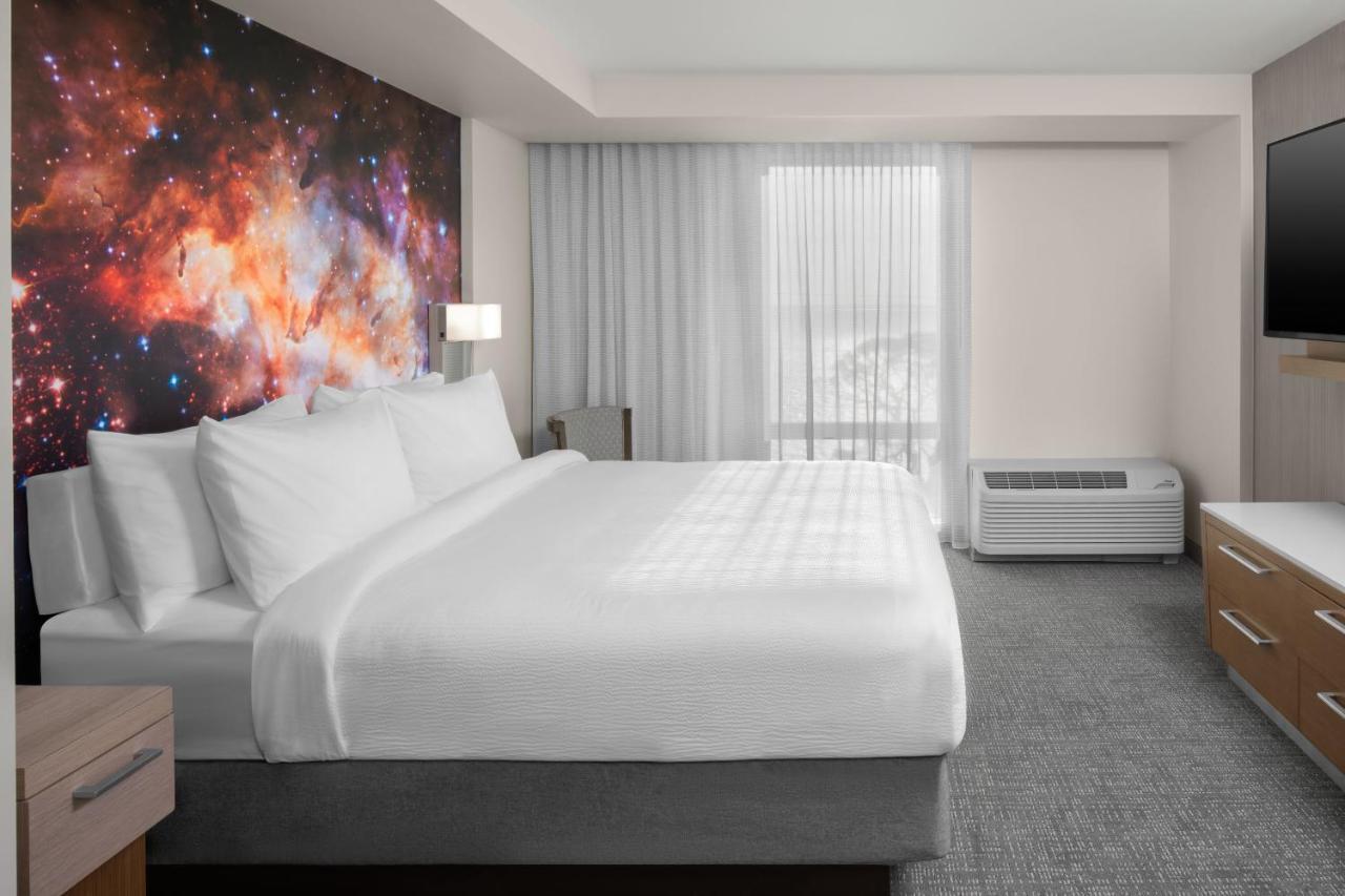 Courtyard By Marriott Titusville Kennedy Space Center ภายนอก รูปภาพ