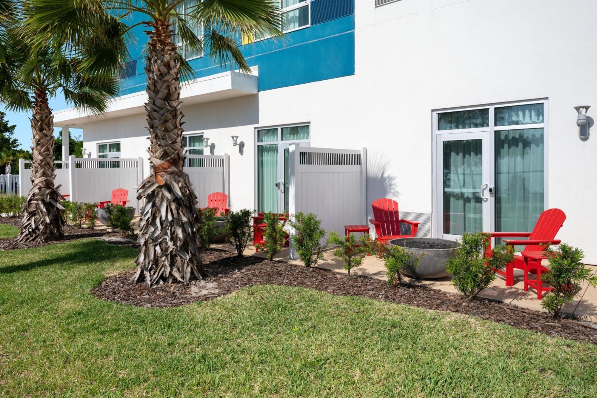 Courtyard By Marriott Titusville Kennedy Space Center ภายนอก รูปภาพ